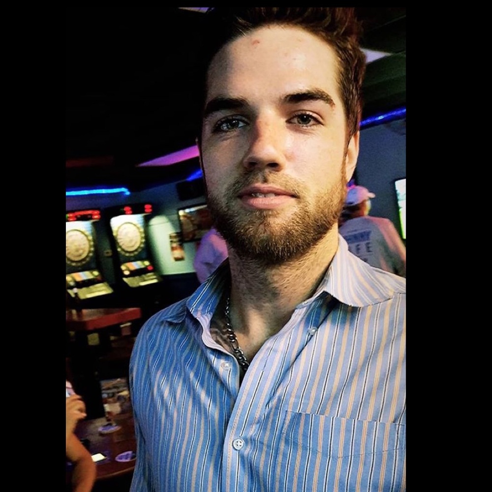 Meet your Posher, Austin